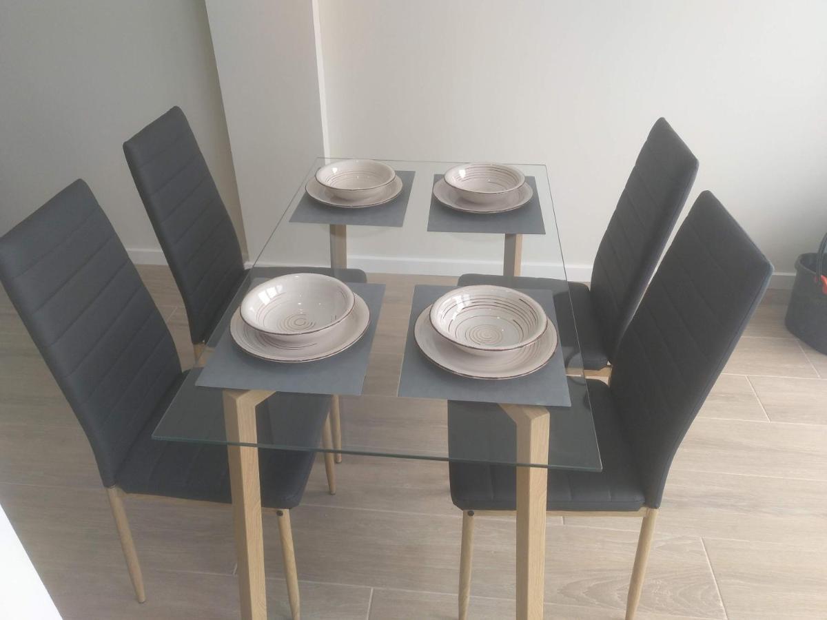 Apartamento Moderno De 70 Metros A 300 Metros De La Playa Valencia Exterior photo